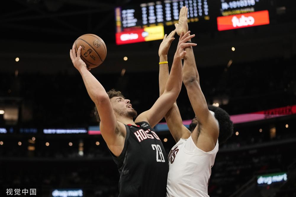 蓝黑队长深 蓝黑队长深