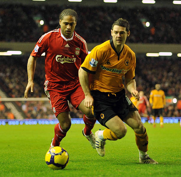 步吸引了世 步吸引了世