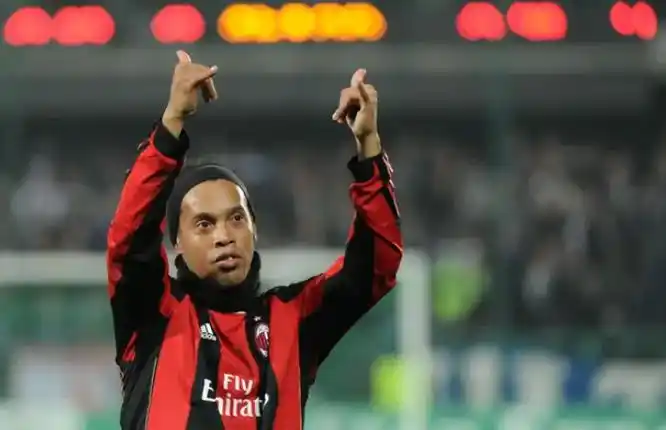 决定留在手 决定留在手